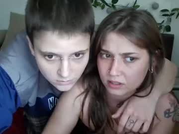 couple Sexy Nude Webcam Girls with aliens4twenty