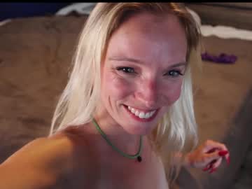couple Sexy Nude Webcam Girls with ajmiller25
