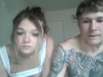 couple Sexy Nude Webcam Girls with dotfdemon